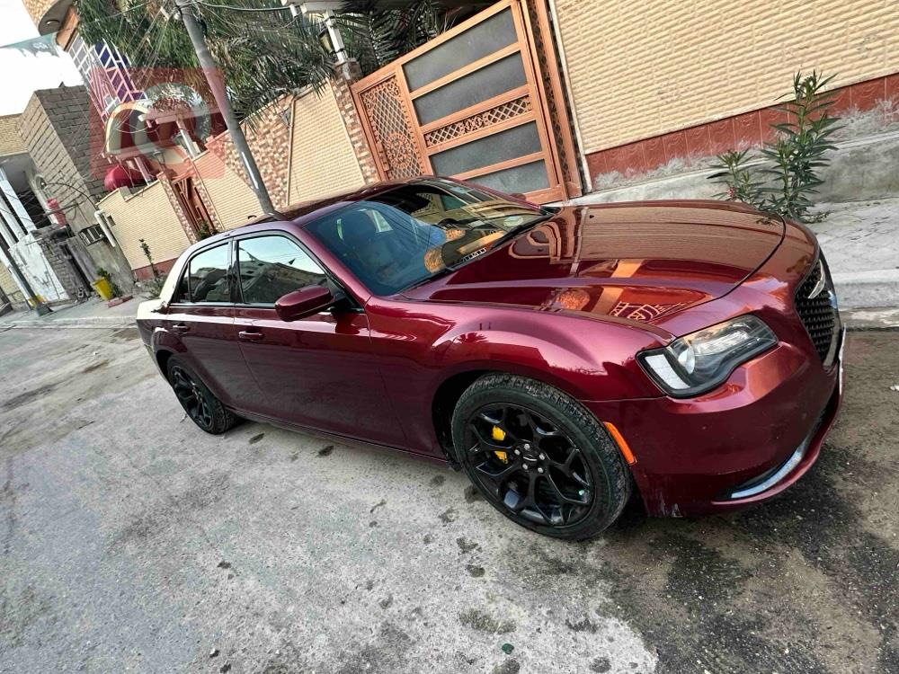 كرايسلر 300